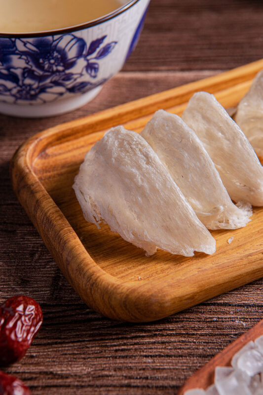 Yến tinh chế sợi thưa (phân biệt với sợi dày)